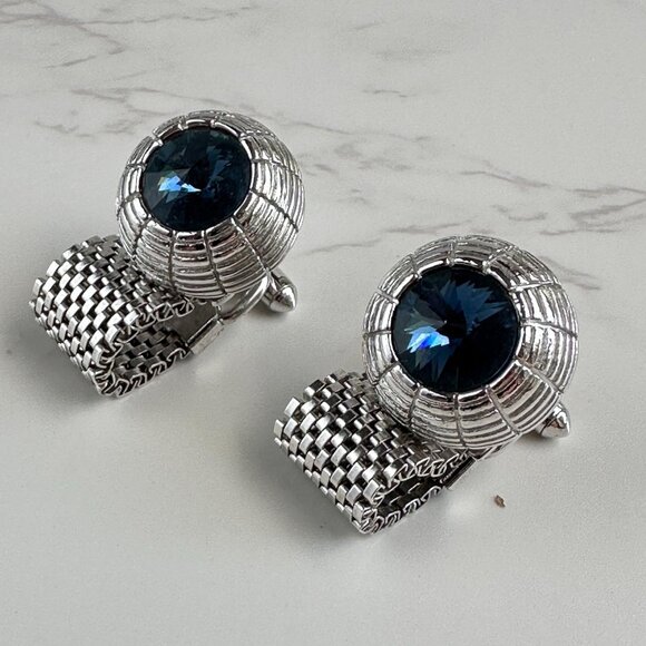 Silver Mesh Blue Cufflinks - Picture 9 of 9